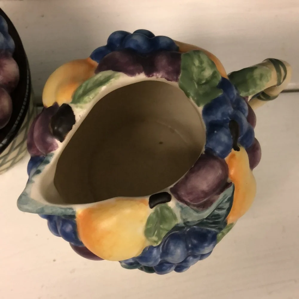 Mikasa Sugar Bowl and Creamer Serving Set of 2 Fruit Motif KT429 Garden‎ Harvest